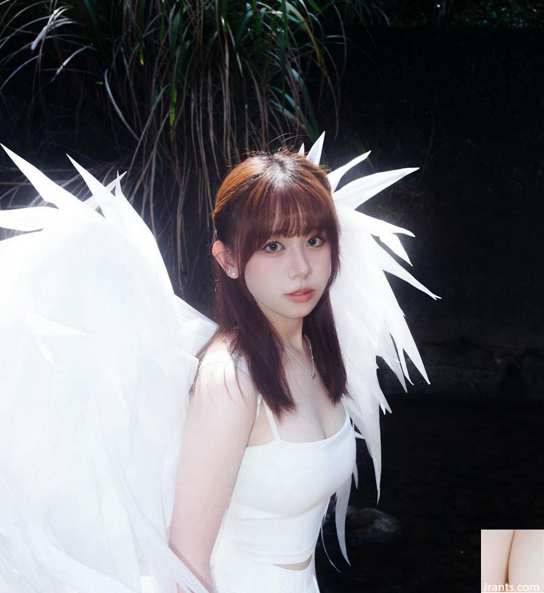 Cô gái xinh đẹp tươi tắn “cpyy” có nụ cười ngọt ngào và đôi mắt điện hút hồn và quyến rũ (10P) - Ảnh 2