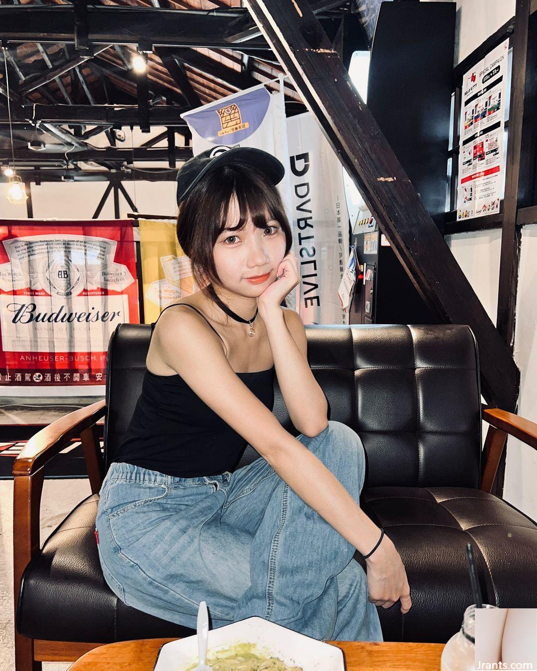 “Nimo Nemo” trắng trẻo, nhiều nước, trông như búp bê với nụ cười ngọt ngào khiến người ta mất hồn (10P)