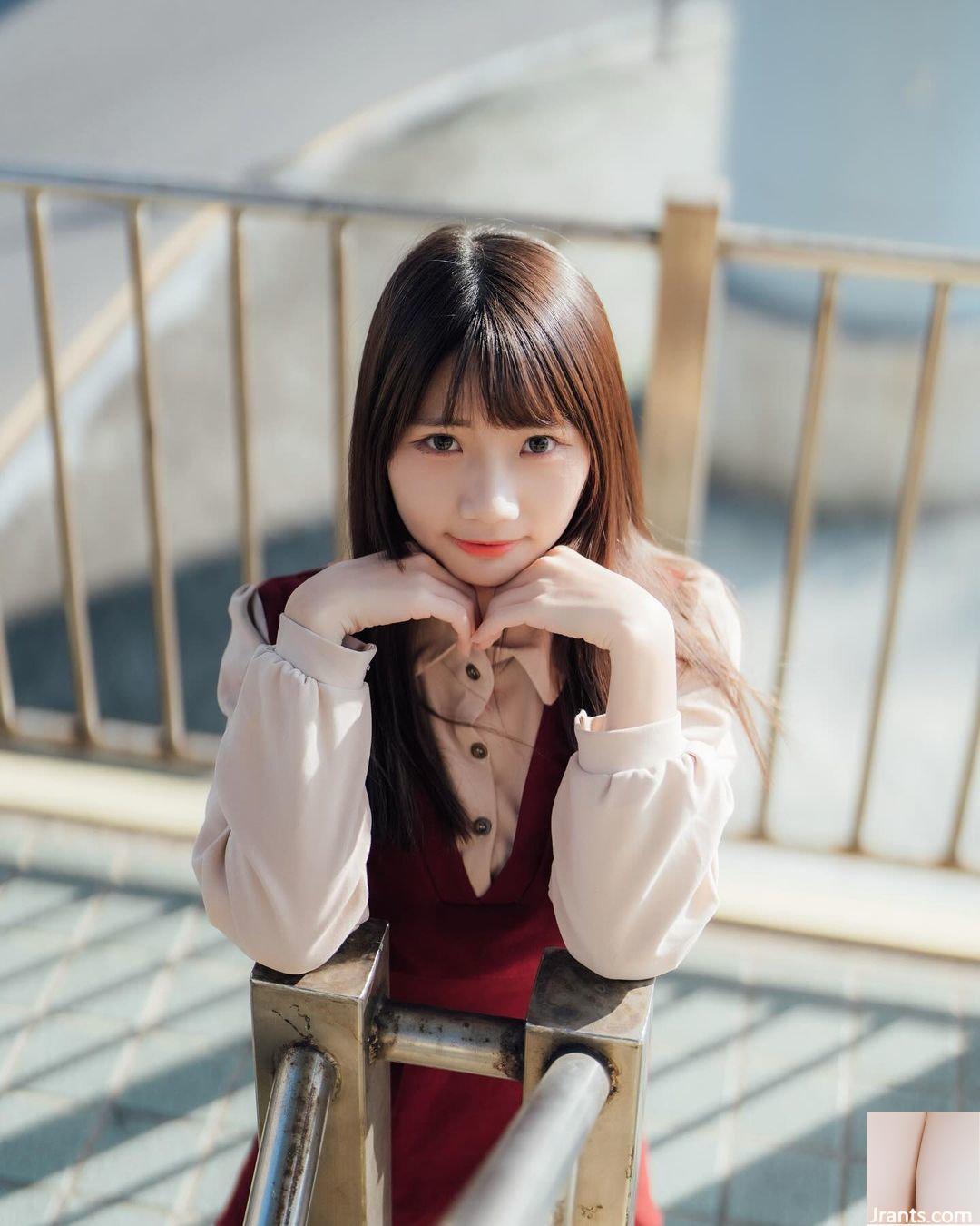 “Nimo Nemo” trắng trẻo, nhiều nước, trông như búp bê với nụ cười ngọt ngào khiến người ta mất hồn (10P) - Ảnh 10