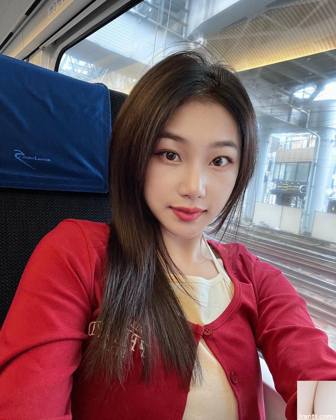 “Nikki Li Li Yun” khoe đôi chân trắng nõn, dịu dàng và thon gọn, giải phóng vóc dáng nóng bỏng và đẹp (10P) - Ảnh 10