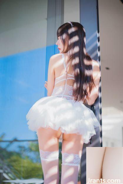 (Người mẫu Trung Quốc) Vanilla Meow Lulu-Yangzhi Ganlu “Váy voan trắng” (48P) - Ảnh 6