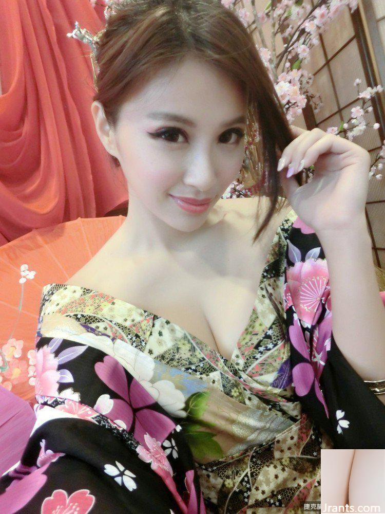 Những động tác của nữ thần gợi cảm Wu Yuqi Lillian quá quyến rũ (41P) - Ảnh 29