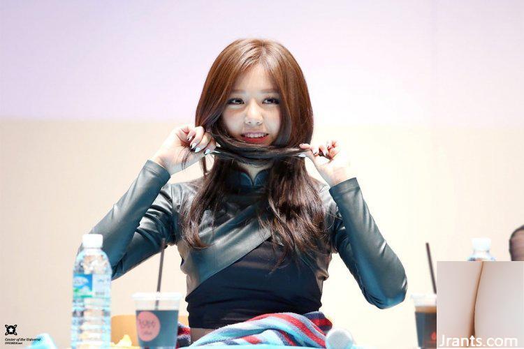 Hyejeong AOA Nữ ca sĩ chính siêu thẳng thắn, xinh đẹp và gợi cảm (24P) - Ảnh 23