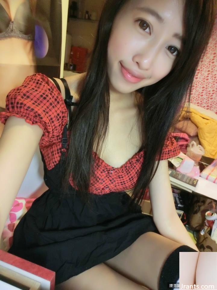 Người đẹp ngực bự 30F Zhong Xiaoba sẽ không biến thành phụ nữ mặt vàng ngay cả khi nấu ăn ở nhà (58P) - Ảnh 55