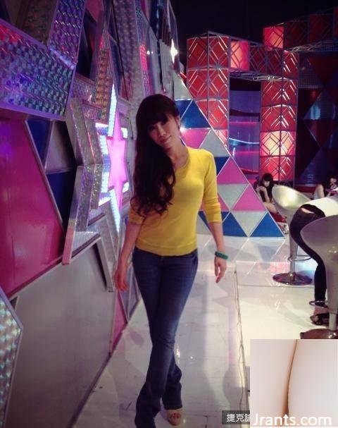 Kimiko cởi cúc quần, cởi bỏ nội y nóng bỏng và bắt mắt (39P) - Ảnh 13