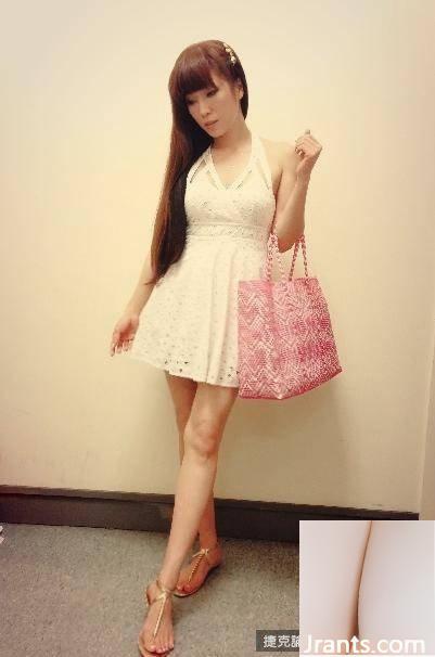 Kimiko cởi cúc quần, cởi bỏ nội y nóng bỏng và bắt mắt (39P) - Ảnh 23