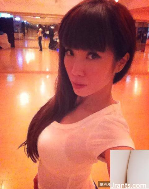 Kimiko cởi cúc quần, cởi bỏ nội y nóng bỏng và bắt mắt (39P) - Ảnh 3