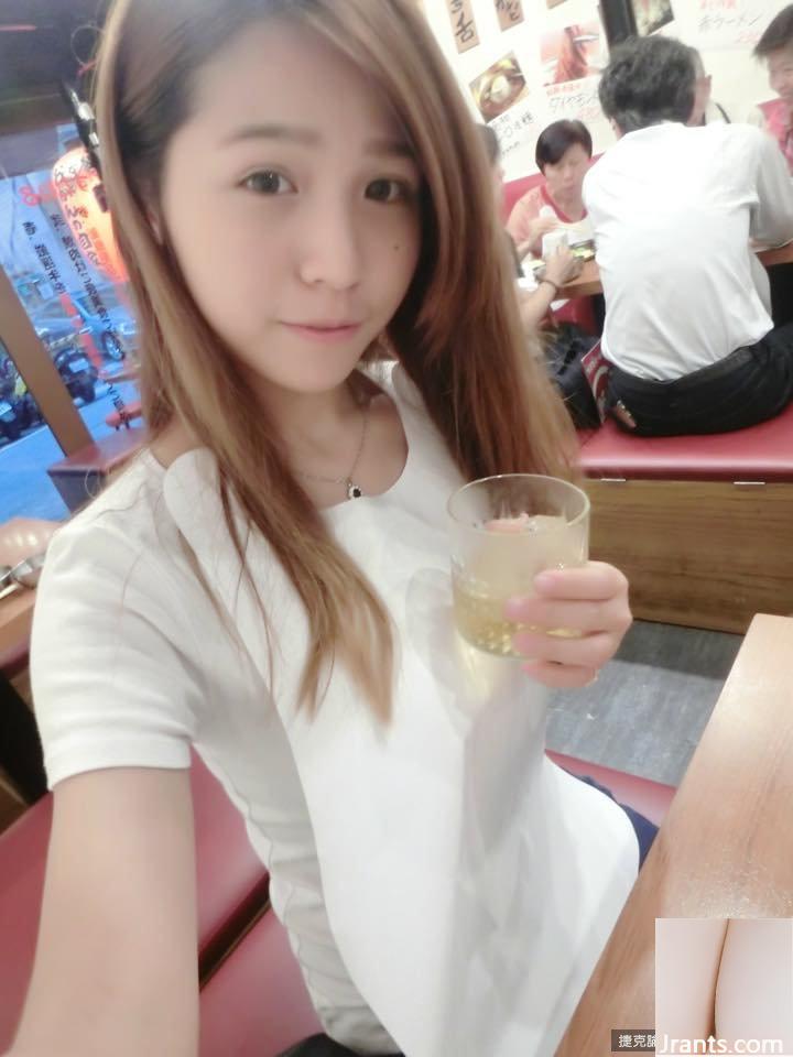Hot girl 32F~媗媗~nhóm fan đổi sang phong cách trong sáng sau cảnh báo (49P - Ảnh 17