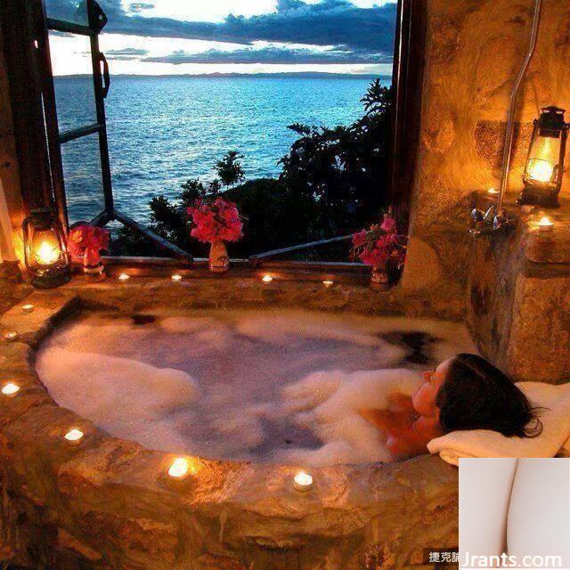 Hot girl Judy bị móc ngón tay vào phía trước và 1 bên ngực (18P - Ảnh 18