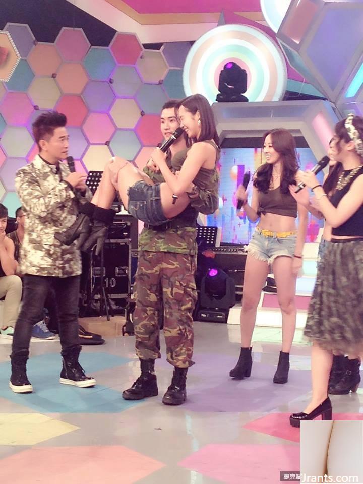 Yinyin nhảy “Pelvic Dance” của EXID, đôi chân thon và bộ ngực nóng bỏng quá nóng bỏng (37P) - Ảnh 15