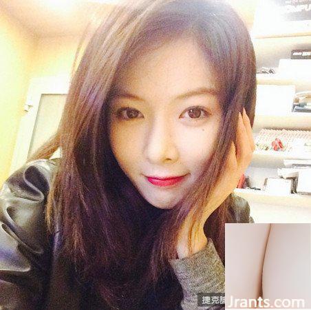 Tạp chí “APLUS”~HyunA cởi bỏ nội y! Nam bán cầu + lộ mông tươi tắn (30P) - Ảnh 12