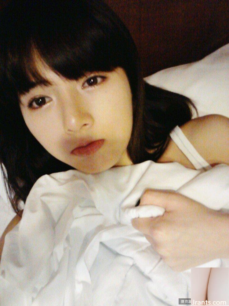 Tạp chí “APLUS”~HyunA cởi bỏ nội y! Nam bán cầu + lộ mông tươi tắn (30P) - Ảnh 24