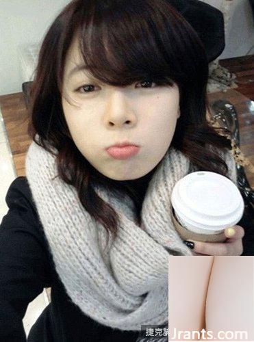 Tạp chí “APLUS”~HyunA cởi bỏ nội y! Nam bán cầu + lộ mông tươi tắn (30P) - Ảnh 25