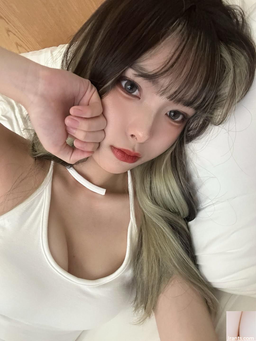 Hot girl gợi cảm “Zhang Wenchun” có ngoại hình và thân hình không tì vết (10P) - Ảnh 3