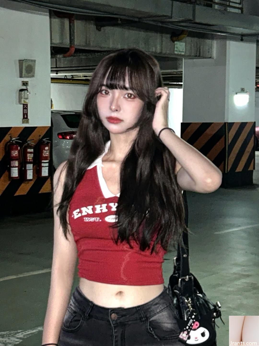 Hot girl gợi cảm “Zhang Wenchun” có ngoại hình và thân hình không tì vết (10P) - Ảnh 6