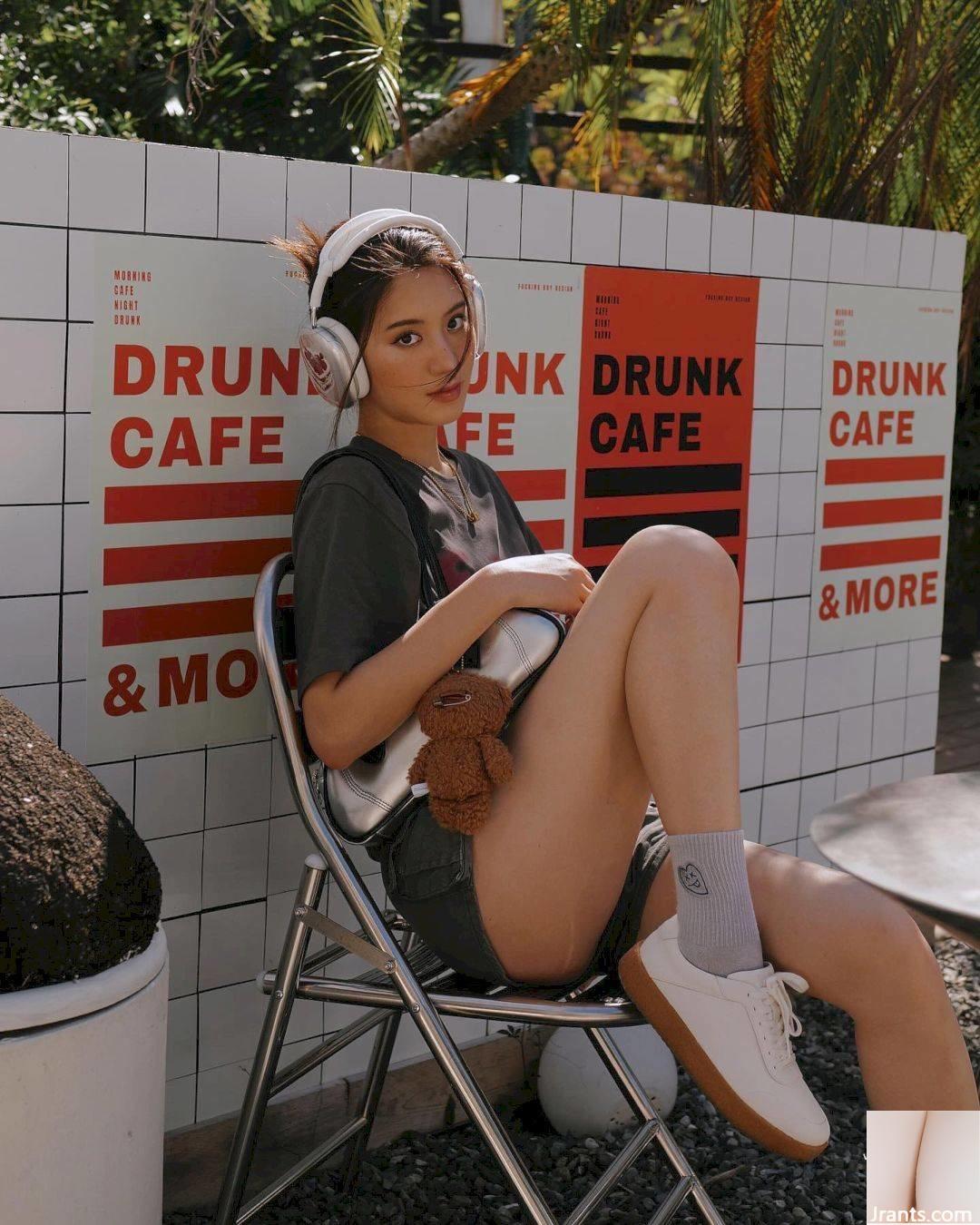 Kristy, một cô gái xinh đẹp đến từ Đài Loan, có khuôn mặt thanh tú, khí chất ngọt ngào như một ngôi sao và đường cong cơ thể cao ráo, gợi cảm. - Ảnh 14