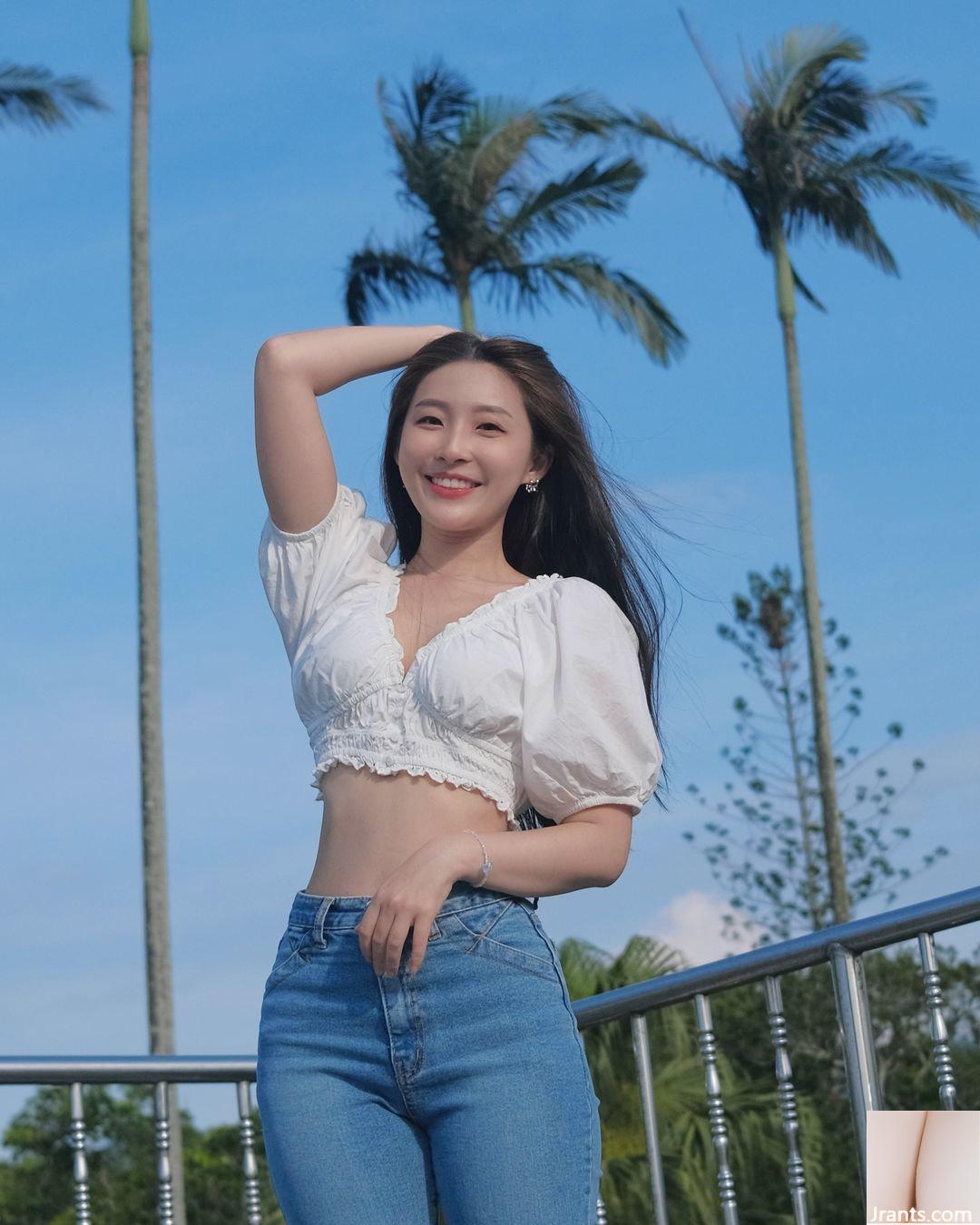 Bộ ngực đẹp đầy đặn của “gà” khó kiểm soát, ảnh áo tắm cực cay (10P) - Ảnh 3