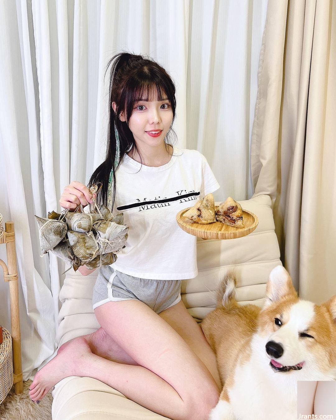 (Zoe Rouyi” Không có giới hạn cho những đường cong quyến rũ và vẻ ngoài đáng kinh ngạc của những bức ảnh tà ác (10P) - Ảnh 6