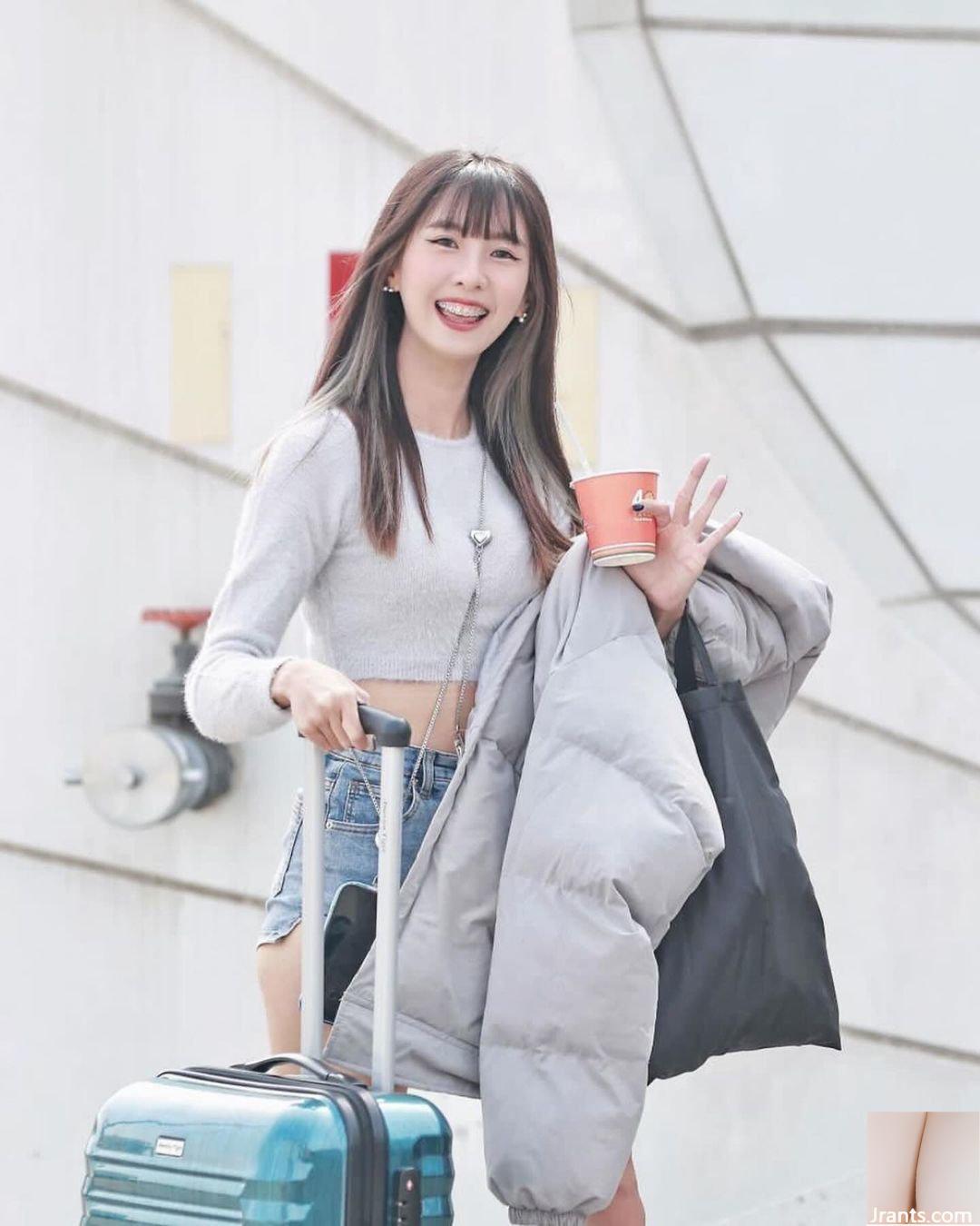 Nụ cười trắng trẻo, dịu dàng và quyến rũ của “Chen Yiting” sẽ chiếm được cảm tình của bạn (10P) - Ảnh 3