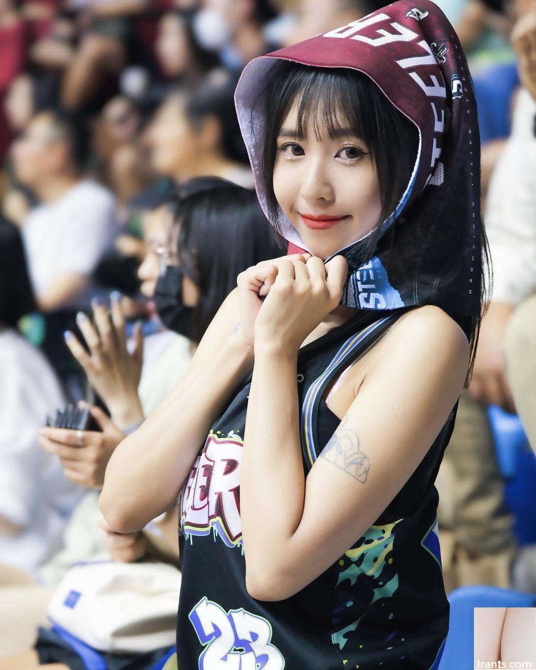 Nụ cười trắng trẻo, dịu dàng và quyến rũ của “Chen Yiting” sẽ chiếm được cảm tình của bạn (10P) - Ảnh 4