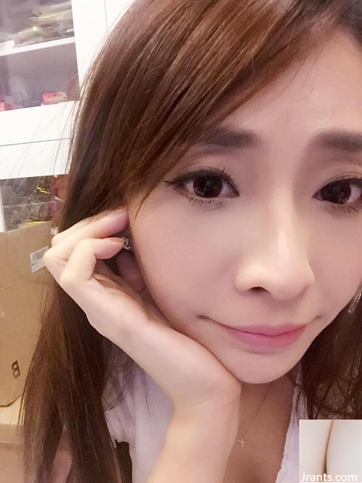 Cô gái xinh đẹp nhất với bộ ngực đẹp sống ở New York ~ Carina Lee ~ đã tham dự đám cưới và thay một bộ đồ cắt ngắn nhỏ gọn. Cô ấy quý phái, thanh lịch và có dáng người chuẩn (87P) - Ảnh 28