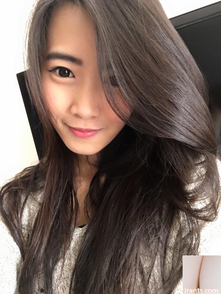 Khí chất ngọt ngào Madou ~ Huahuaer (Huamilu) ~ khoe rãnh sâu gợi cảm trước xe khiến ai cũng phải bơm máu (43P) - Ảnh 9