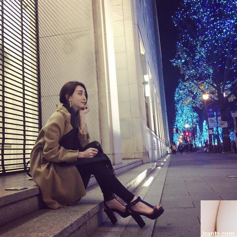 Tiên nữ đã giáng trần ~ Viên Viên đẹp đến vỡ trời ~ (50P - Ảnh 18