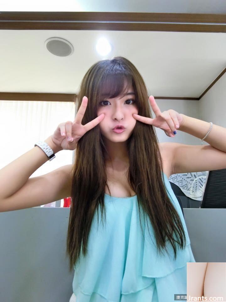 Nụ cười hoàn hảo? (€, cô gái ngọt ngào nhưng không nhờn ◎ Peijun (50P - Ảnh 2