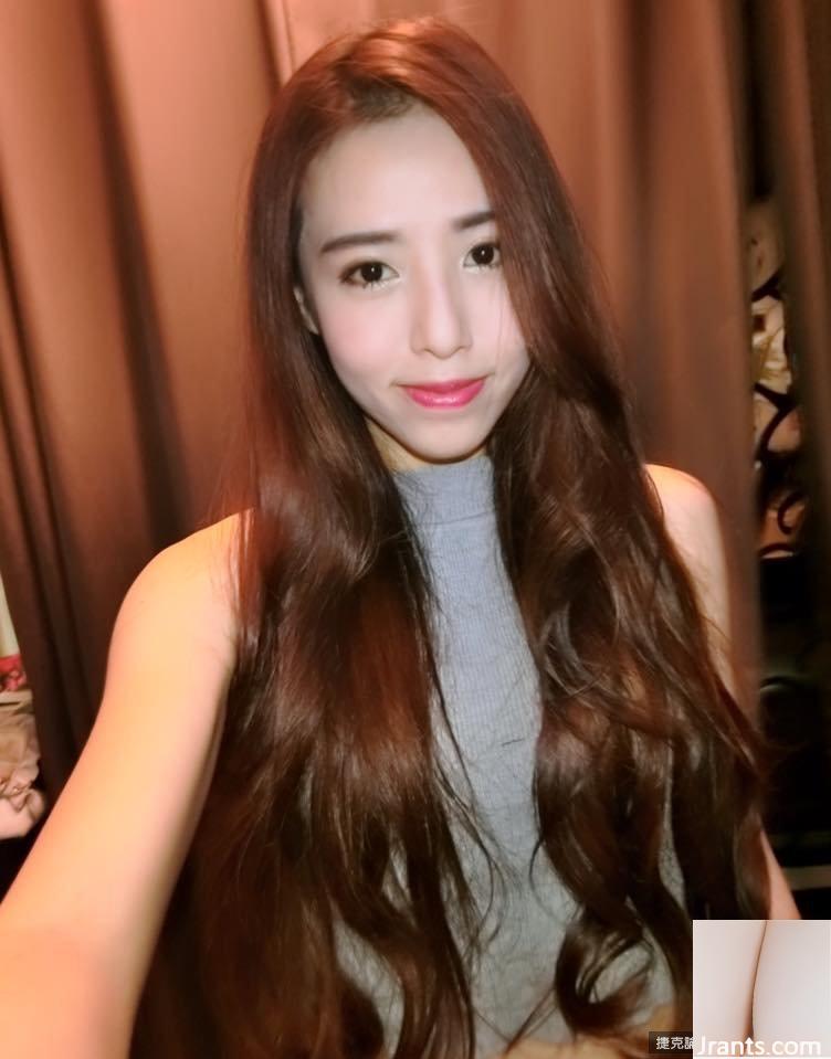 Cô gái xinh đẹp tươi tắn của Malaysia ~ Huang Wei Ni ~ những bức ảnh cuộc sống trong sáng với làn da trắng và đôi chân đẹp thật ngọt ngào (32P) - Ảnh 17