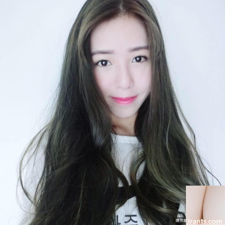 Cô gái xinh đẹp tươi tắn của Malaysia ~ Huang Wei Ni ~ những bức ảnh cuộc sống trong sáng với làn da trắng và đôi chân đẹp thật ngọt ngào (32P) - Ảnh 2