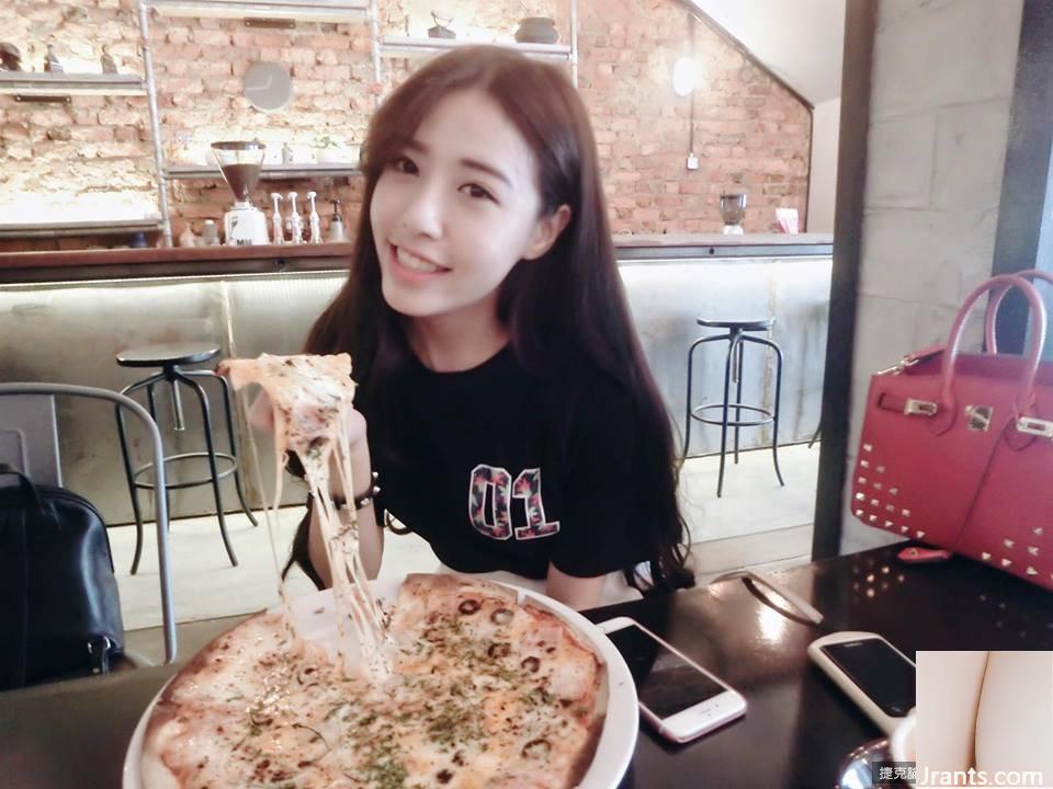 Cô gái xinh đẹp tươi tắn của Malaysia ~ Huang Wei Ni ~ những bức ảnh cuộc sống trong sáng với làn da trắng và đôi chân đẹp thật ngọt ngào (32P) - Ảnh 8