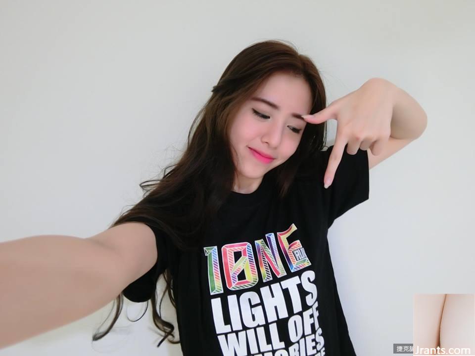 Cô gái xinh đẹp tươi tắn của Malaysia ~ Huang Wei Ni ~ những bức ảnh cuộc sống trong sáng với làn da trắng và đôi chân đẹp thật ngọt ngào (32P) - Ảnh 9