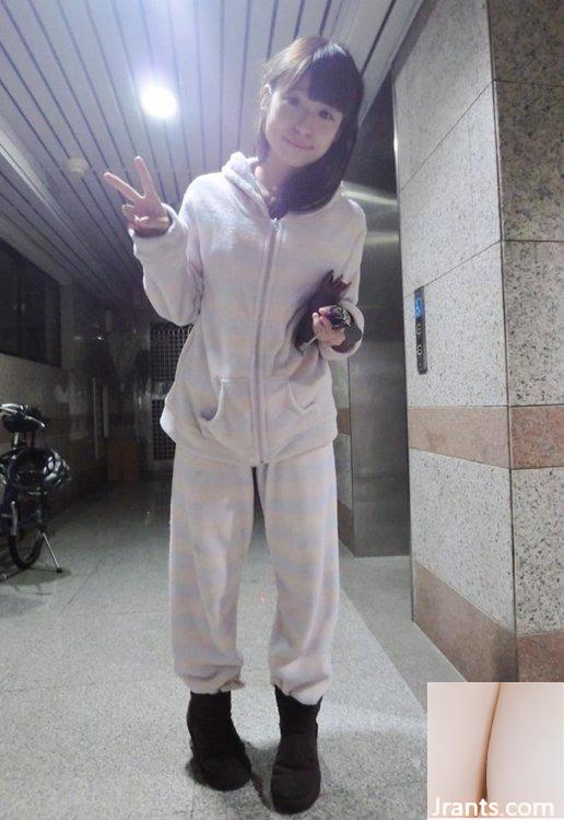 Lớp yoga bikini trong khu rừng tươi tốt, cô nàng ngư dân nhỏ gợi cảm Cinderellax Gao Zini (25P) - Ảnh 20