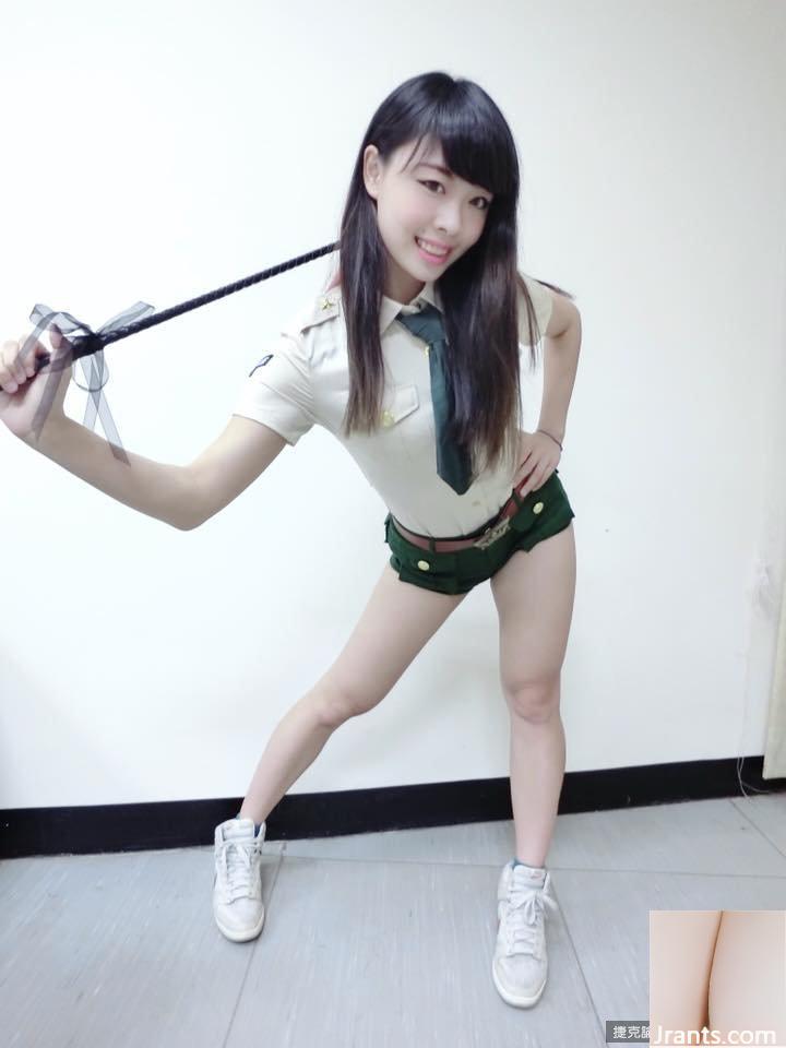 Hot girl hoạt náo viên Yida Rhino ~ Cali Kakaer ~ nóng bỏng lộ liễu và nhảy theo rãnh sâu, hơi dữ dằn và gợi cảm (28P) - Ảnh 21