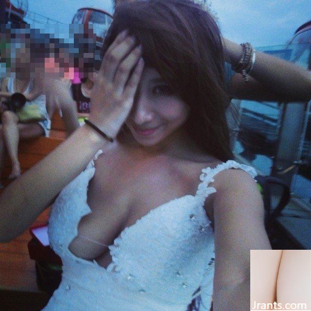 1 cô gái Quảng Đông 74 tuổi khoe vóc dáng nhờ “yoga trên không”, người mẫu nội y nổi tiếng Jiang Yuhong (21P) - Ảnh 16