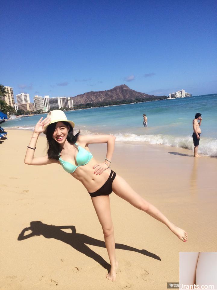 Cô gái ngọt ngào trong nắng với đôi chân thẳng đẹp ~ Tiffany Chu ~ dáng chuẩn trong bộ bikini + vòng eo rắn nước lộn ngược (41P) - Ảnh 29