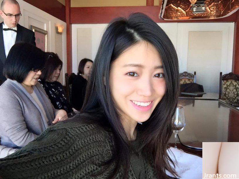 Cô gái ngọt ngào trong nắng với đôi chân thẳng đẹp ~ Tiffany Chu ~ dáng chuẩn trong bộ bikini + vòng eo rắn nước lộn ngược (41P) - Ảnh 6