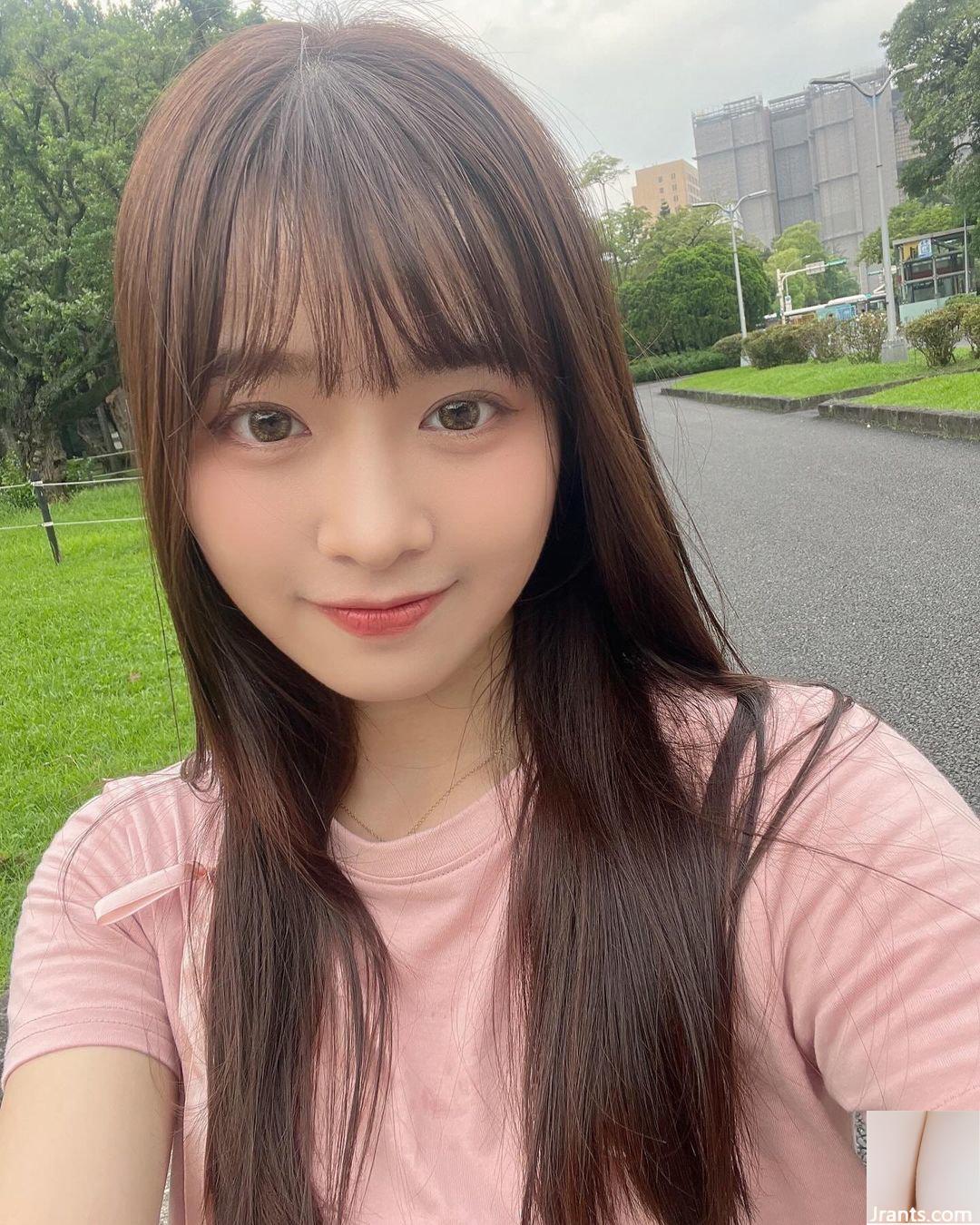 Mỹ nhân học đường nổi tiếng “Rong Xin Fiona” sở hữu gương mặt điển trai khiến người ta mê mẩn (10P) - Ảnh 3