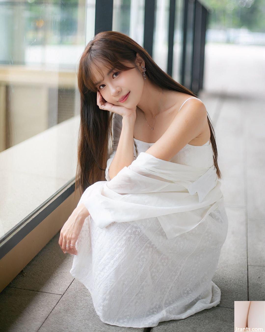 Người đẹp mắt to “Chen Xiaoyou” có thân hình nóng bỏng và vóc dáng đáng ghen tị. - Ảnh 2