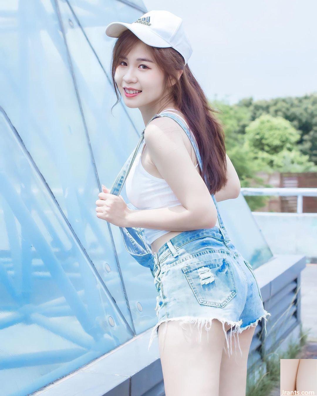 Người đẹp mắt to “Chen Xiaoyou” có thân hình nóng bỏng và vóc dáng đáng ghen tị. - Ảnh 9