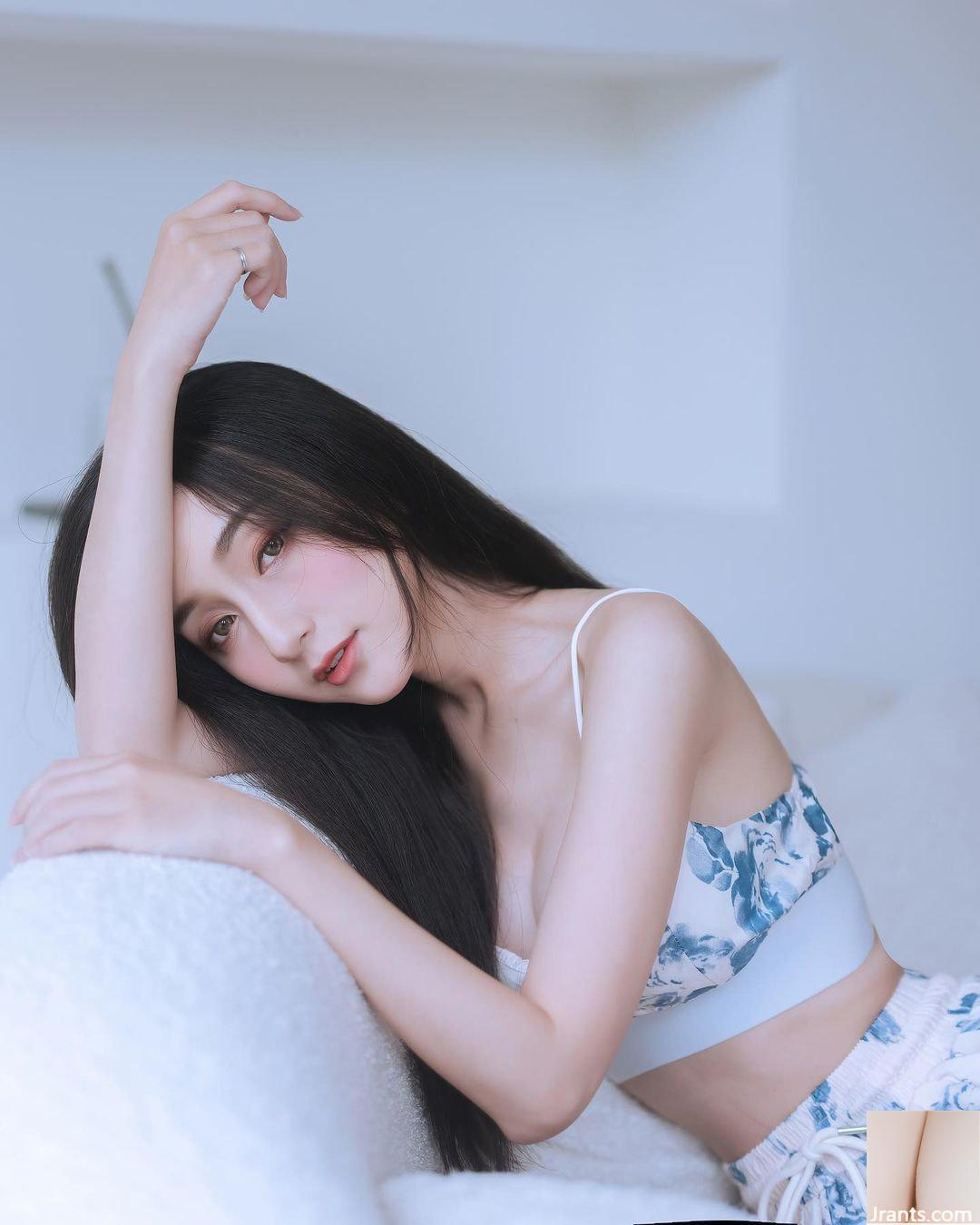 Hot girl “Joeni” khoe đôi chân trắng nõn gợi cảm (10P) - Ảnh 10