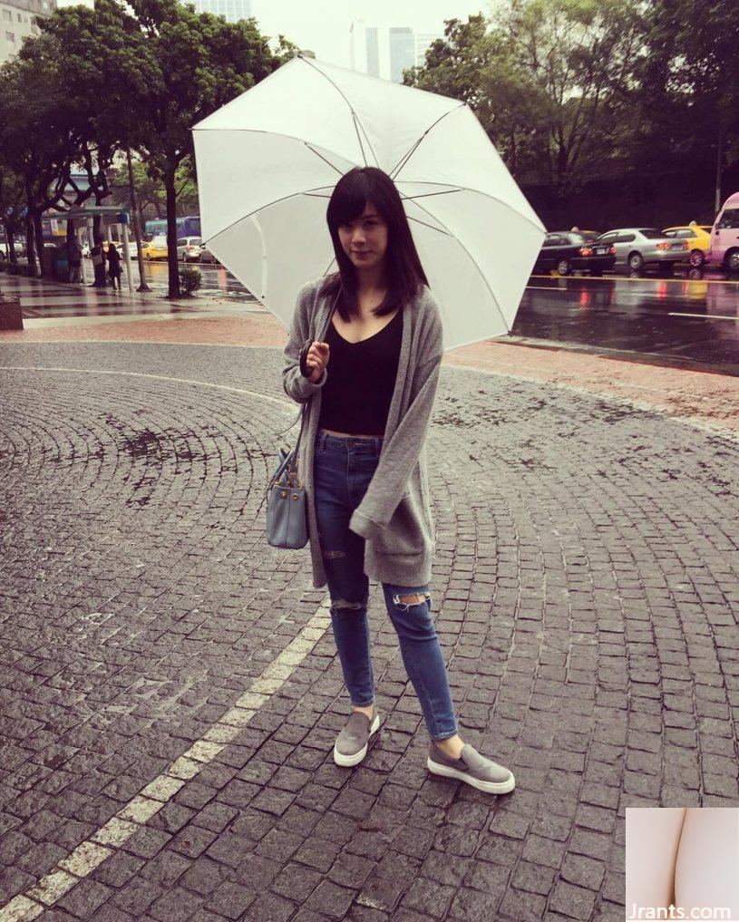 Thật là một tiếp viên hàng không China Airlines ngọt ngào ~ Mel Lin ~ Cô ấy cũng có thân hình đẹp trong những bức ảnh đời thường ngọt ngào của mình - Ảnh 18