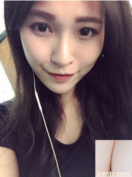 Y tá xinh đẹp ~ Feifei ~ khoe vòng eo gợi cảm trong chiếc quần jean siêu ngắn - Ảnh 16