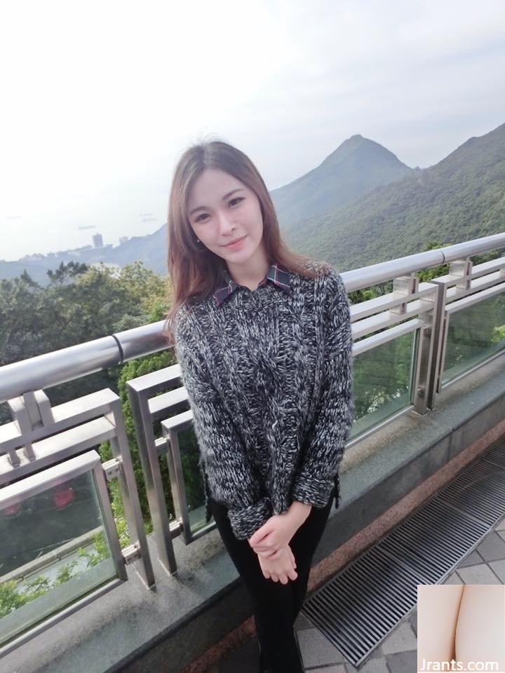 Y tá xinh đẹp ~ Feifei ~ khoe vòng eo gợi cảm trong chiếc quần jean siêu ngắn - Ảnh 35