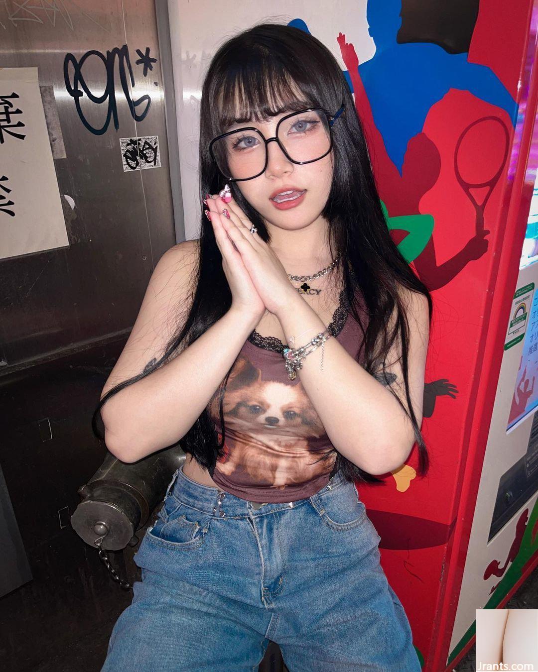 Cô gái ngực khủng “Zoe Zhirou” có thân hình bụ bẫm và đẹp đến mức không thể giấu được (10P - Ảnh 8