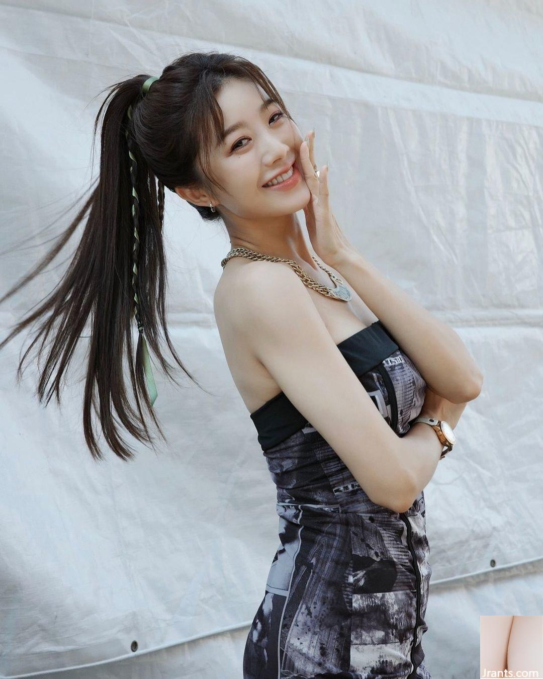 “Zeng Tian” có đường cong nóng bỏng dưới vẻ ngoài ngọt ngào … Mức độ cám dỗ quá hôi (10P) - Ảnh 3