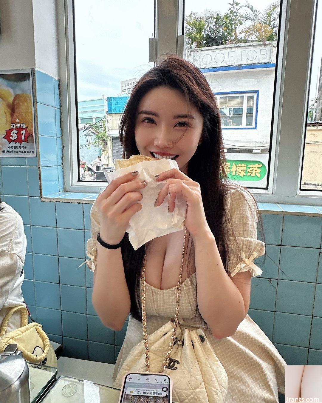 “Yao Caichen” có cặp mông nóng bỏng và bộ ngực trắng ngần rất gợi cảm (10P) - Ảnh 2