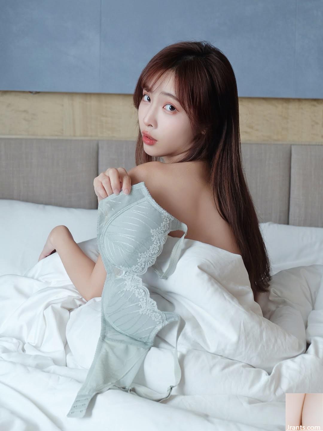 “Qiu Shushu” có vòng một đầy đặn, những đường cong nóng bỏng và quyến rũ, những đường cong duyên dáng khiến người ta Hụt hơi (10P) - Ảnh 9