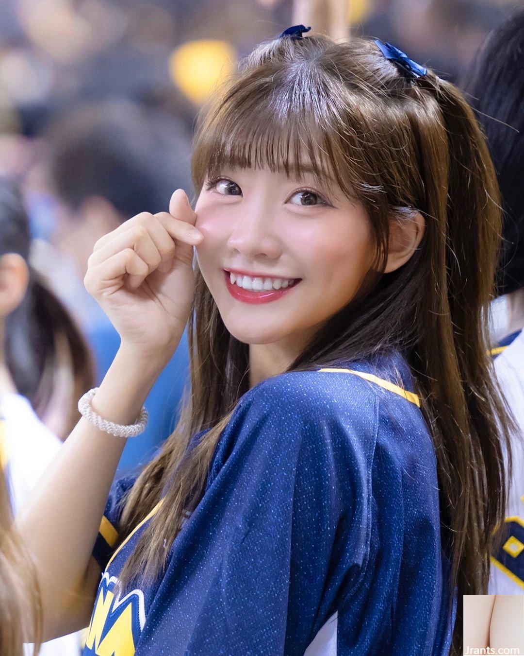 Nụ cười ngọt ngào của cô gái cổ vũ “Xian Diqi” quá mạnh mẽ … Ảnh đẹp xoa dịu cơ thể và tâm trí (10P) - Ảnh 8