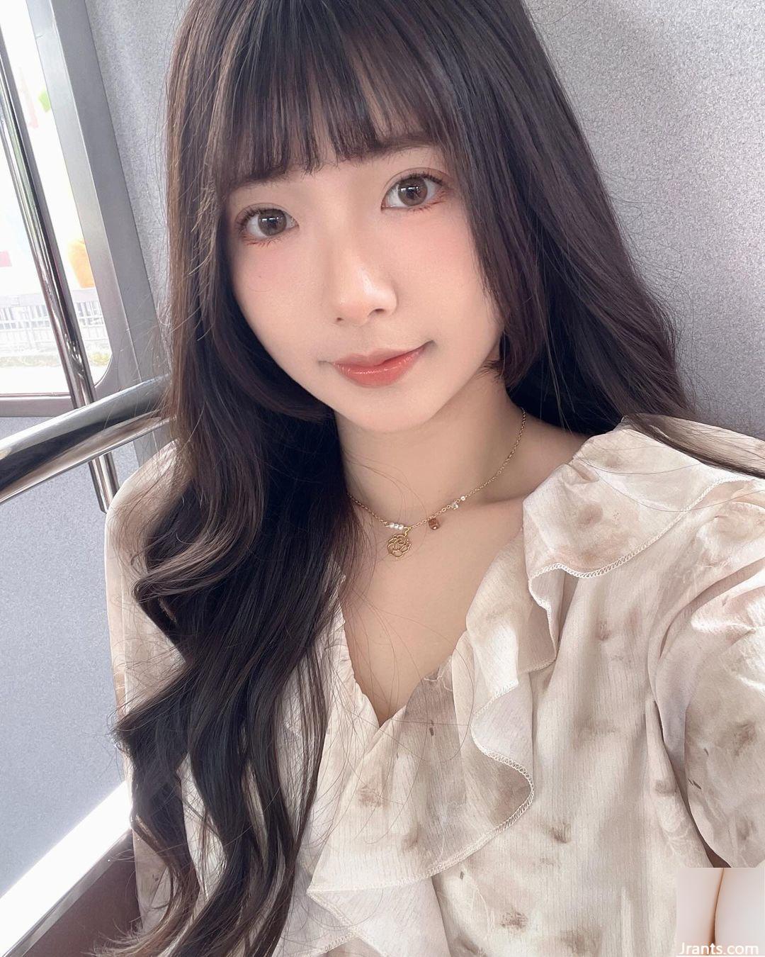 Cô gái xinh đẹp (Monna Mona” có thân hình quyến rũ ẩn dưới khuôn mặt trong sáng (10P)) - Ảnh 2